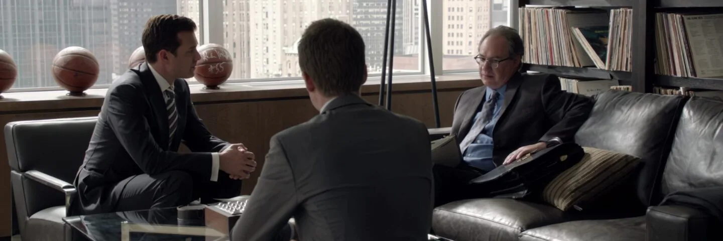 Кадр из 10 серии 1 сезона