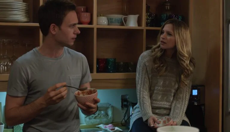 Момент из 7 серии 1 сезона