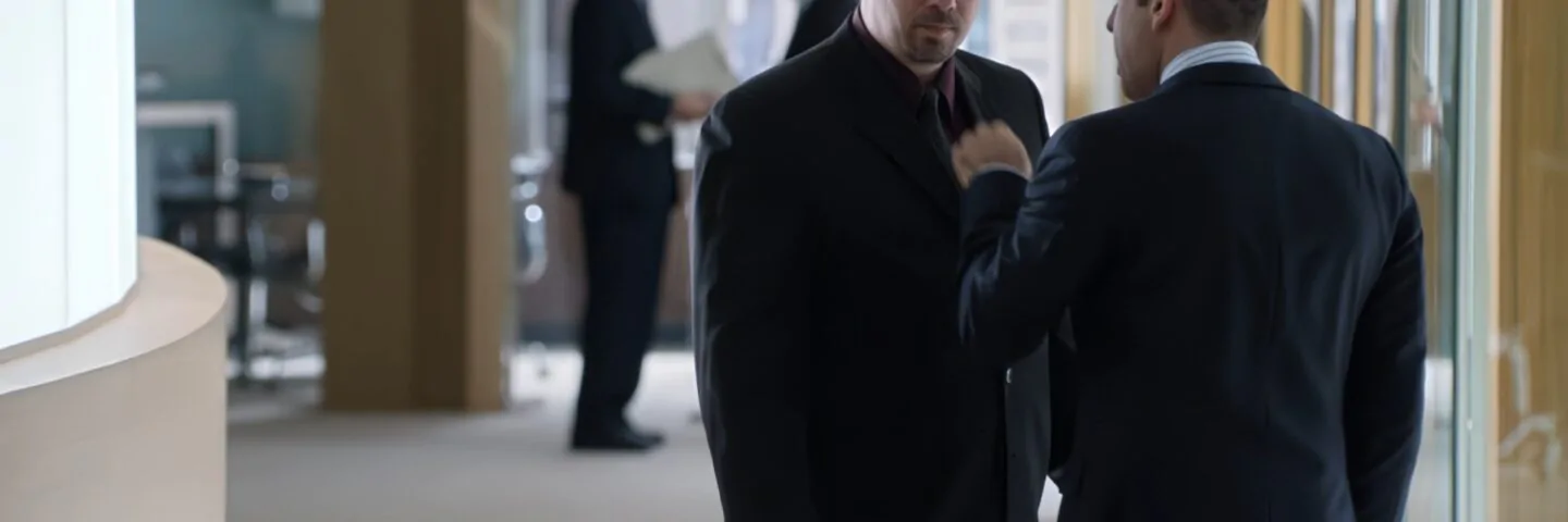 Кадр из 8 серии 1 сезона