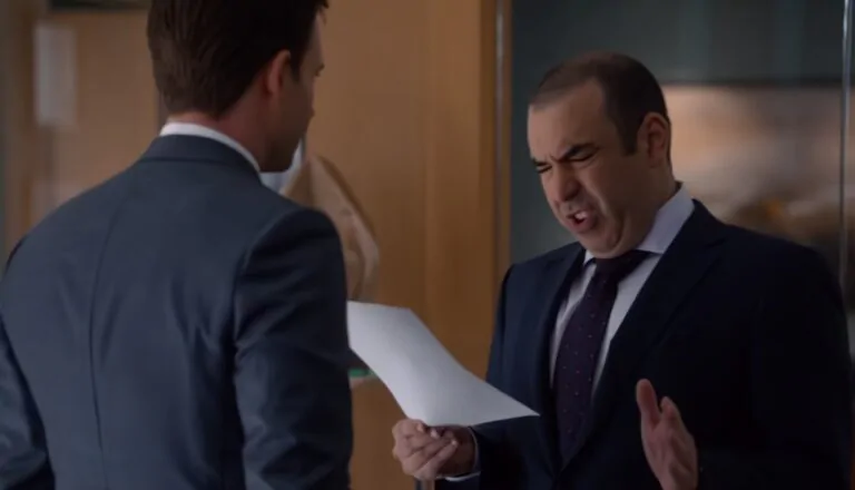 Момент из 12 серии 5 сезона