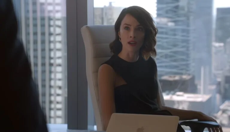 Момент из 13 серии 5 сезона