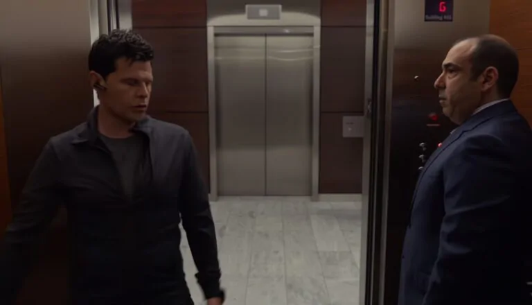 Момент из 3 серии 6 сезона