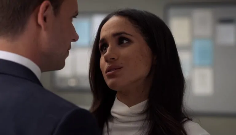 Момент из 11 серии 7 сезона