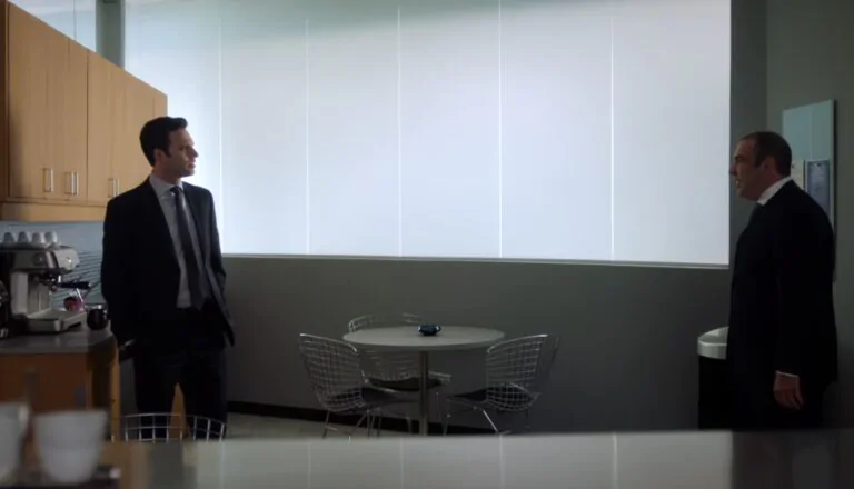 Момент из 9 серии 7 сезона