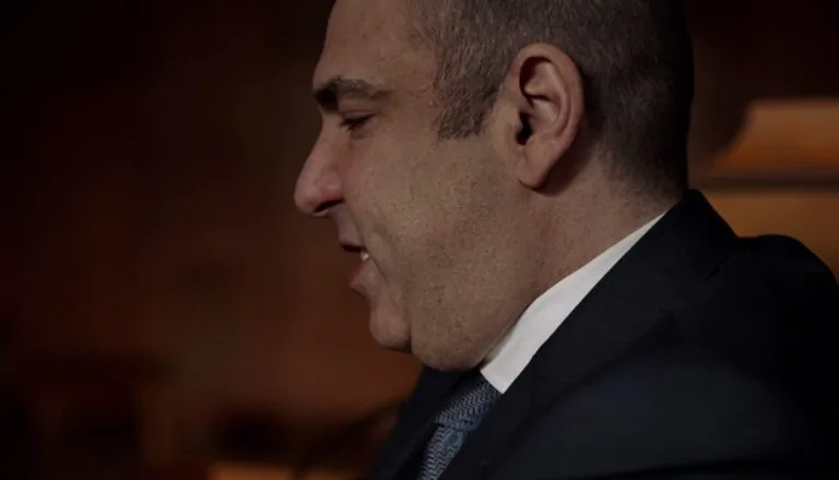 Момент из 15 серии 8 сезона