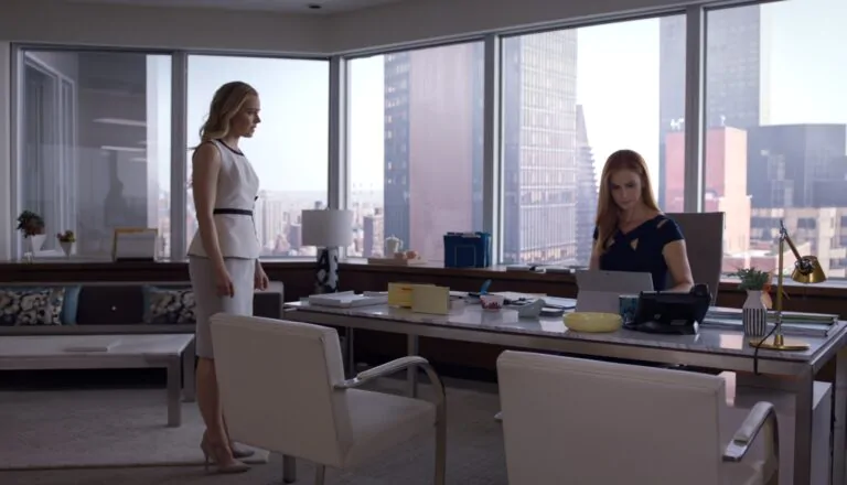 Момент из 5 серии 9 сезона