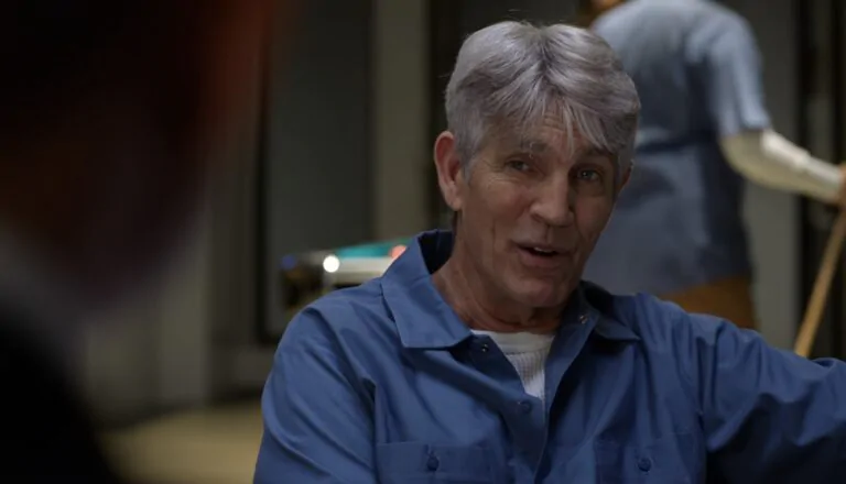 Момент из 8 серии 9 сезона